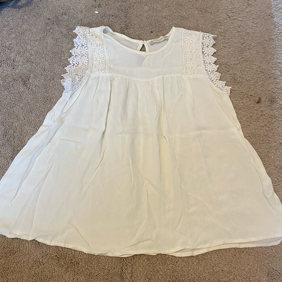 Altar’d State Tank - Picture 2 of 8